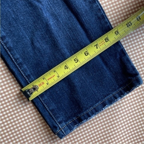 Y2K TOMMY HILFIGER boyfriend fit jeans. Size 10 - Picture 7 of 11
